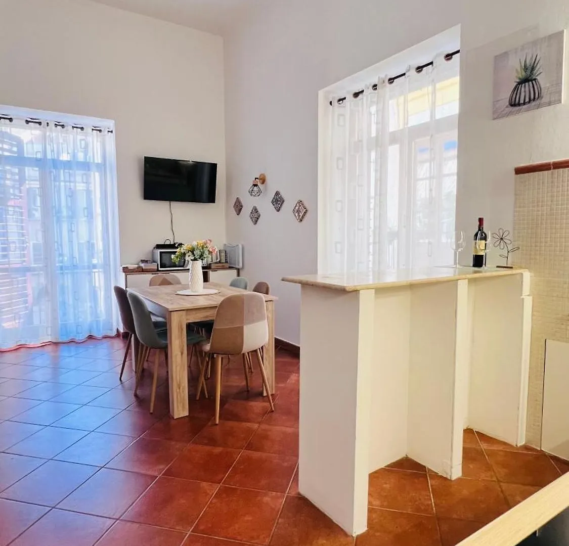Kasa Magnisi Apartment Palermo 0*,  Italy